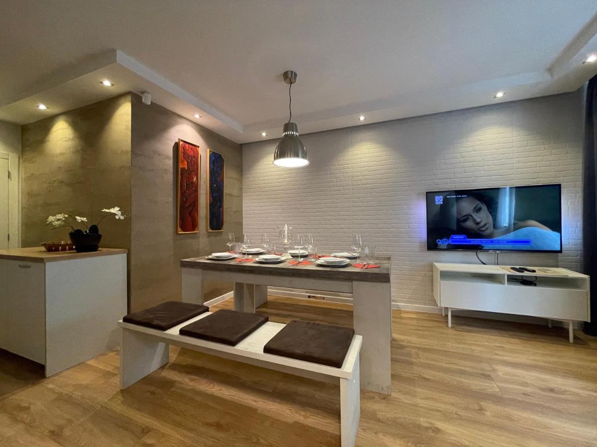 Luxury Apartments In Top City Center Varna 2 Exteriör bild