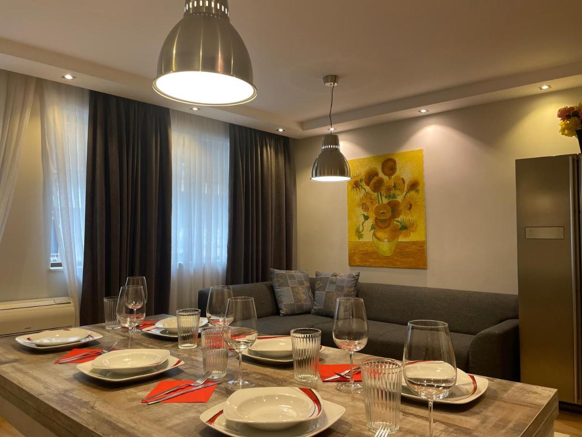Luxury Apartments In Top City Center Varna 2 Exteriör bild